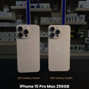 iPhone 15 Pro Max 256GB Natural Titanium.